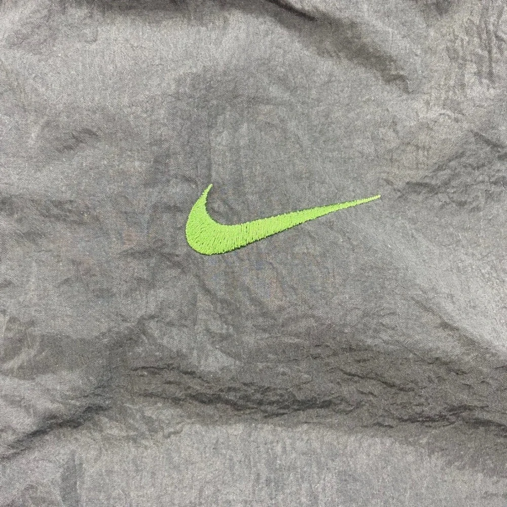 Vintage 90's Nike Windbreaker Pullover Men M Black Green Half Zip Spell Out